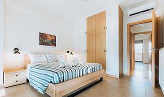 Rhodes Port Haven Suite