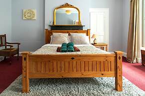 Spoon and the Stars Hostel