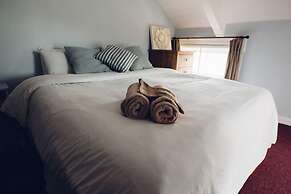 Spoon and the Stars Hostel