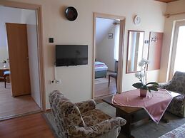 Erika Apartmanházak