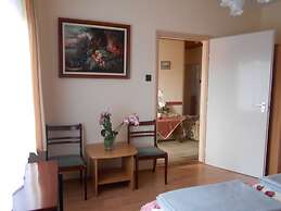 Erika Apartmanházak