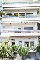 Fabulous Apartment Across Flisvos