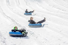 Whispering Pines 102hc