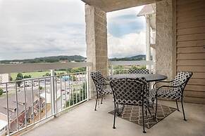 Whispering Pines Condominium 132