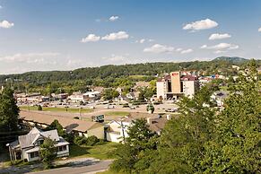 Whispering Pines 211