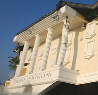 Whispering Pines 223