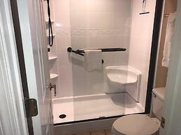 Whispering Pines 223