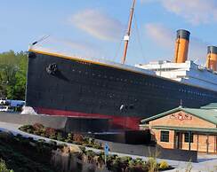 Whispering Pines 233