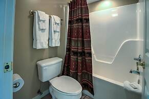 Whispering Pines 234