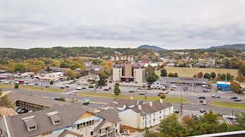 Whispering Pines 244