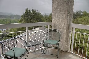 Whispering Pines 341