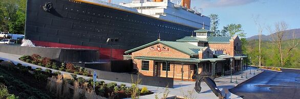 Whispering Pines 354