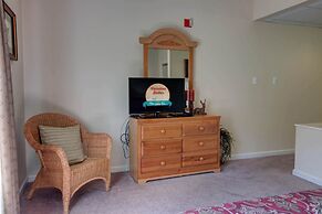 Whispering Pines 414