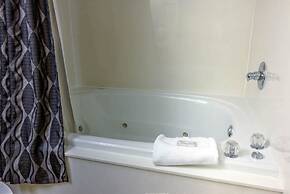 Whispering Pines 441