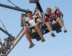 Whispering Pines 352hc