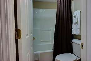 Whispering Pines 423