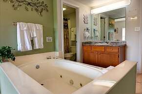 Whispering Pines 433