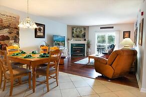 Whispering Pines 433