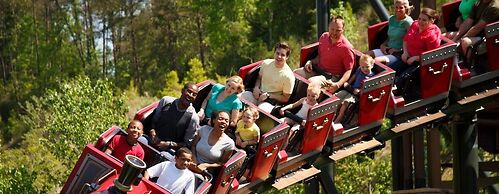 Whispering Pines 513