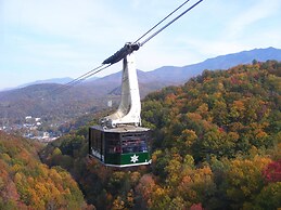 Whispering Pines 521