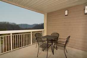 Whispering Pines 551