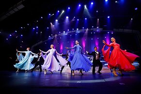 Whispering Pines 511