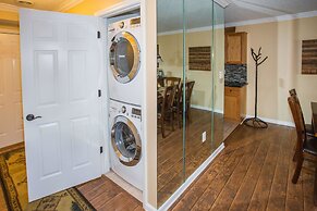 Whispering Pines 552