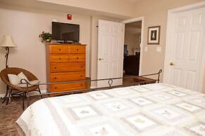 Whispering Pines 514