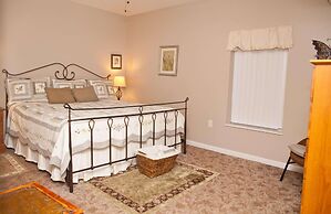 Whispering Pines 514