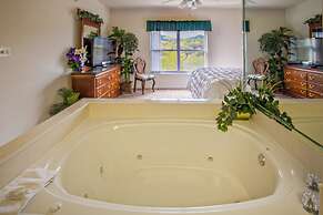 Whispering Pines 643