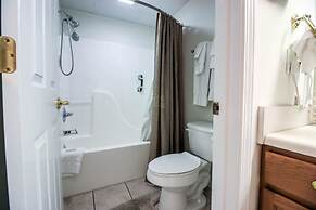 Whispering Pines 654