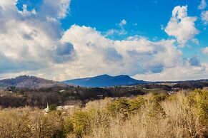 Whispering Pines 651