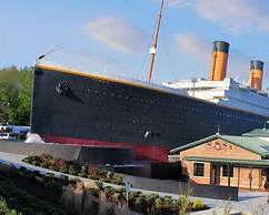 Whispering Pines 651