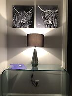 Large Apartment GLA Airport