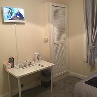 Paisley central luxury Rooms & Apartment