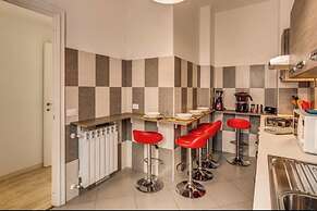 Retro2 Vaticano-max 4 pax