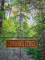 Corkins Lodge