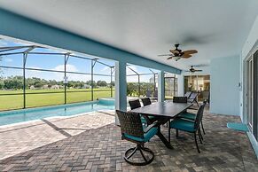 4BR Pool Home in Orange Tree by SHV