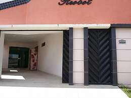 Hotel Reobot