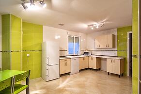 Apartamentos Turisticos Zahazar