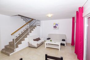 Apartamentos Turisticos Zahazar
