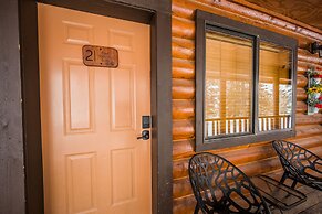 Duck Creek Village Inn