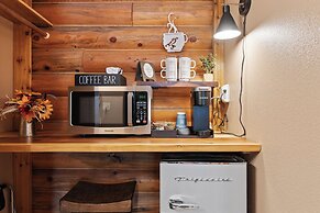 Duck Creek Village Inn