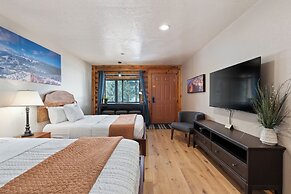 Duck Creek Village Inn