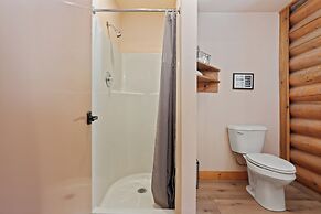 Duck Creek Village Inn