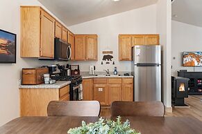 Duck Creek Village Inn