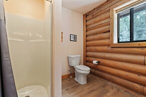 Duck Creek Village Inn