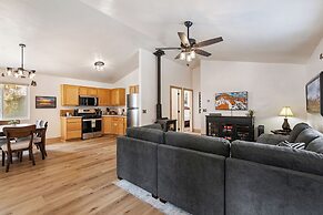 Duck Creek Village Inn