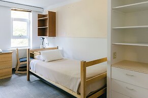 Pacific Spirit Hostel