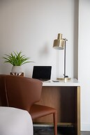 Le Méridien Essex Chicago